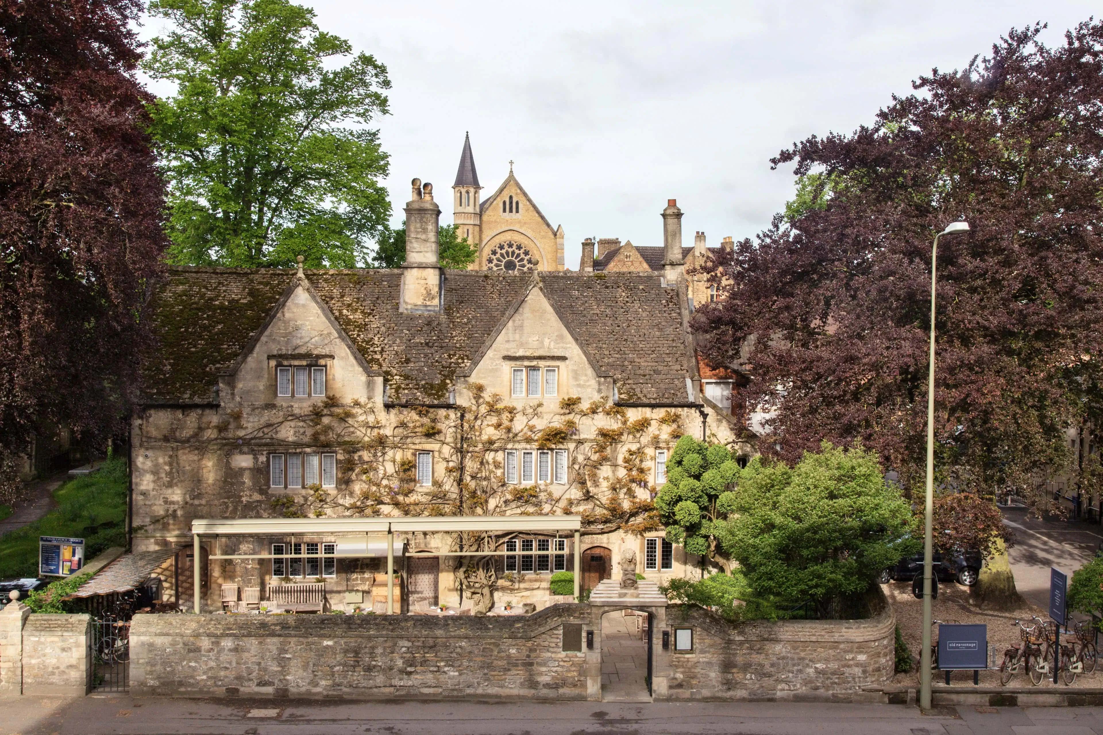 0018 - 2014 - Old Parsonage Hotel - Oxford - High Res - Facade Dalight Historic - Web Hero