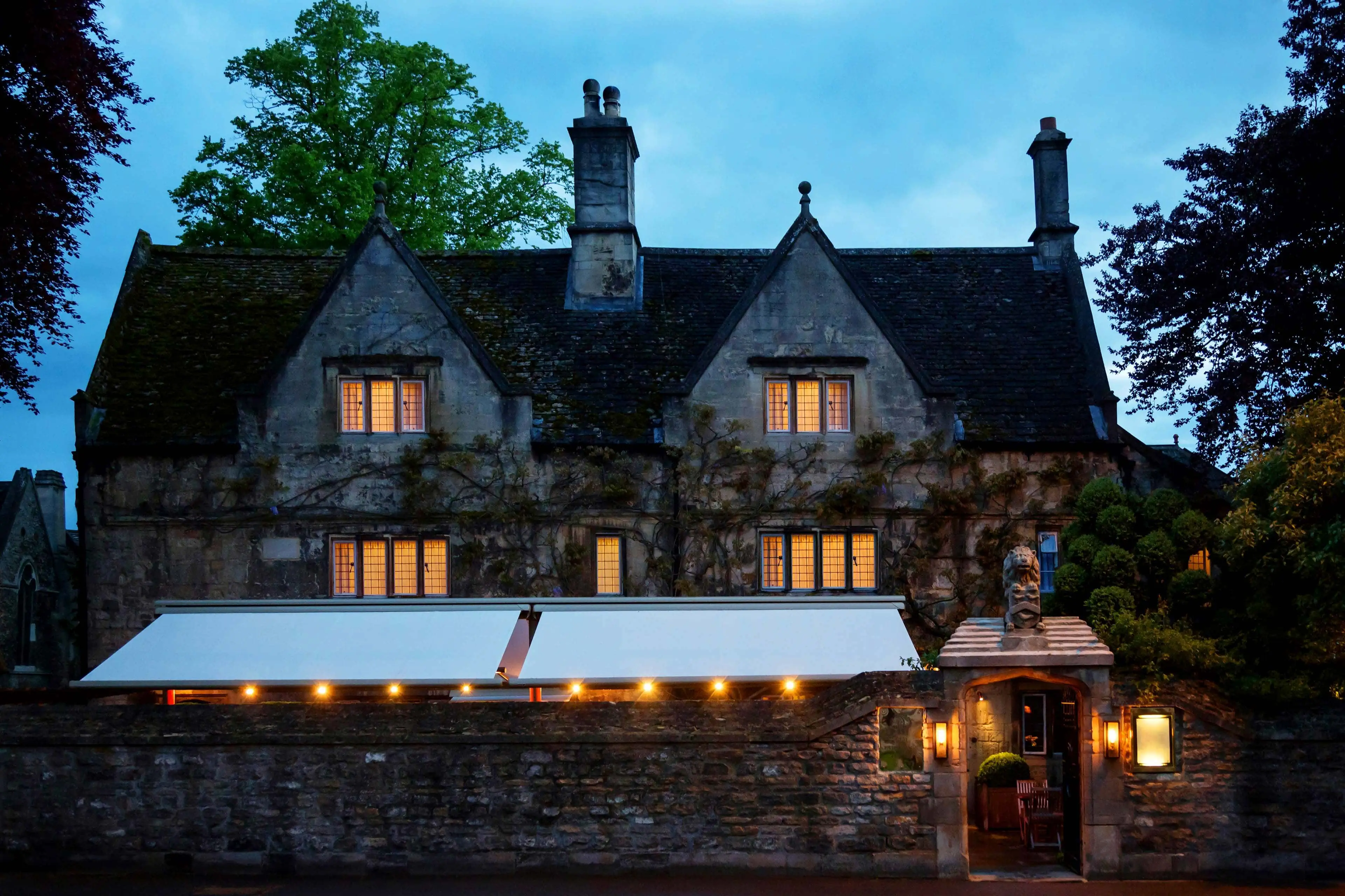 001 - 2014 - Old Parsonage Hotel - Oxford - Exterior Facade - Night Lights - Web Hero