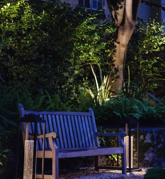 0058 – 2014 – Old Parsonage Hotel – Oxford – Low Res – Garden Evening Bench – Web Feature